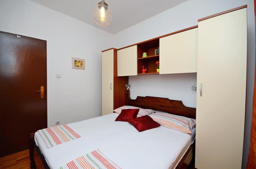 Apartments Katica Trogir Exterior foto